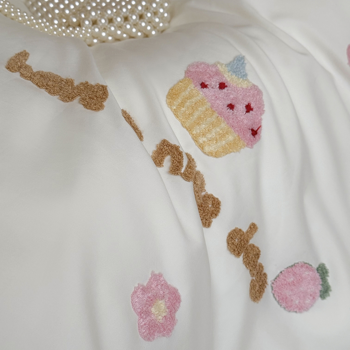 91家纺网 家纺一手货源 找家纺 鹿班家居 2025新款秋冬款100S全棉磨毛毛巾绣系列四件套-布丁奶酪  标准会员-20元 紫色