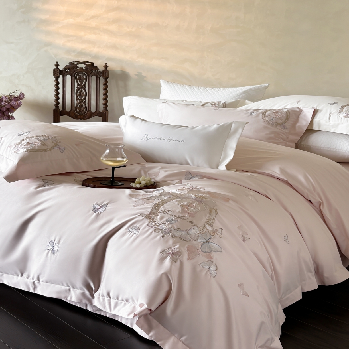 91家纺网 家纺一手货源 找家纺 馨蕊家居 2025新款四件套-花棠新 棉花棠-蔷薇粉