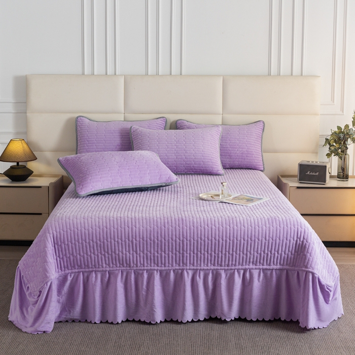 91家纺网 家纺一手货源 找家纺 （总）梓依家纺 2025新款牛奶绒单床裙款蕾丝床盖三件套四件套