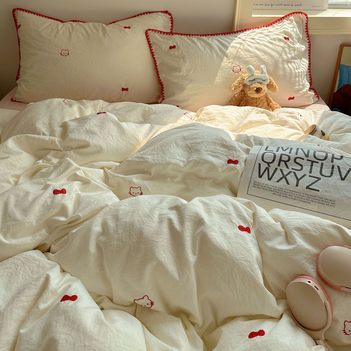 91家纺网 家纺一手货源 找家纺 顾里家纺 2025新款ins韩风刺绣云朵棉四件套 贝拉猫咪