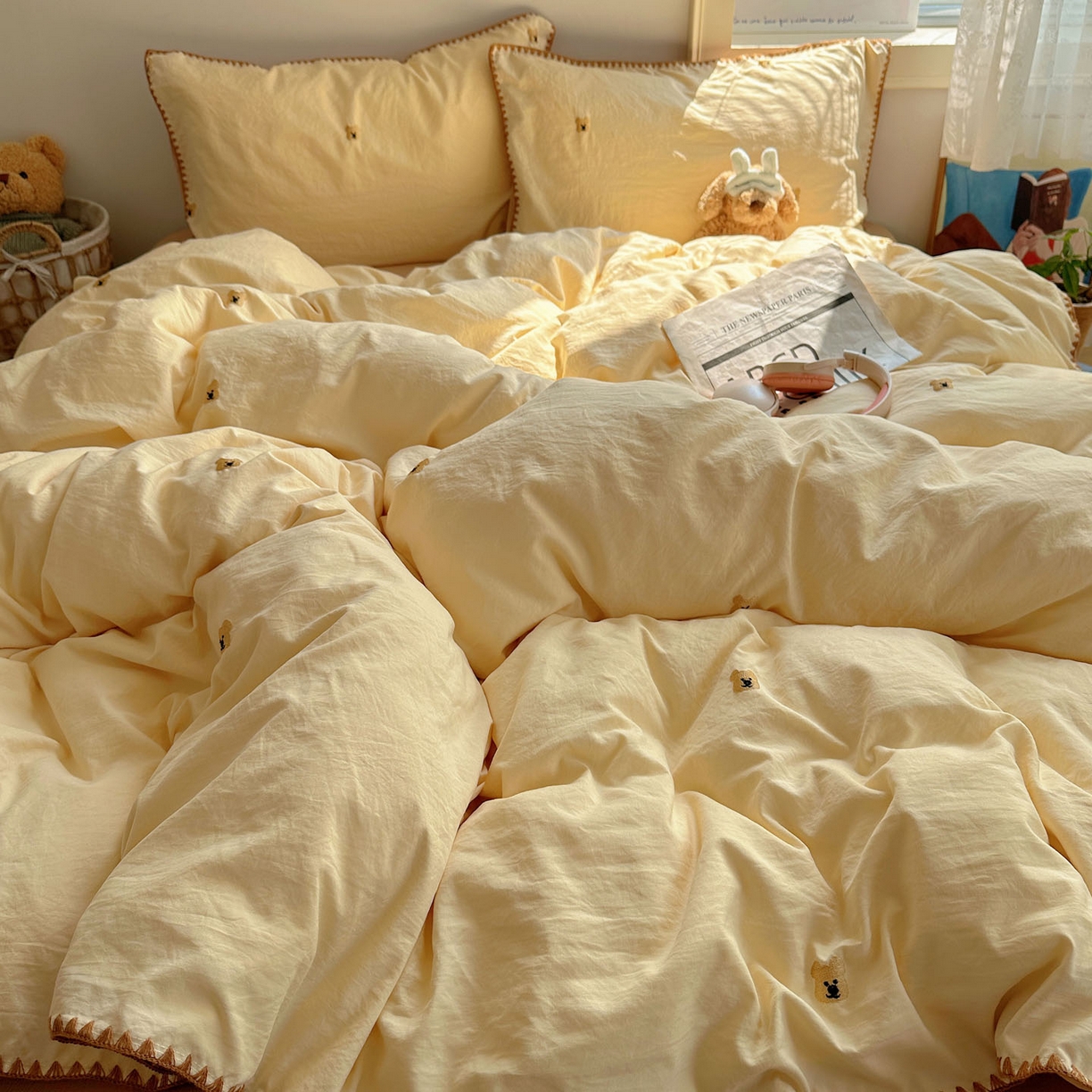 91家纺网 家纺一手货源 找家纺 顾里家纺 2025新款ins韩风刺绣云朵棉四件套 ins棕熊