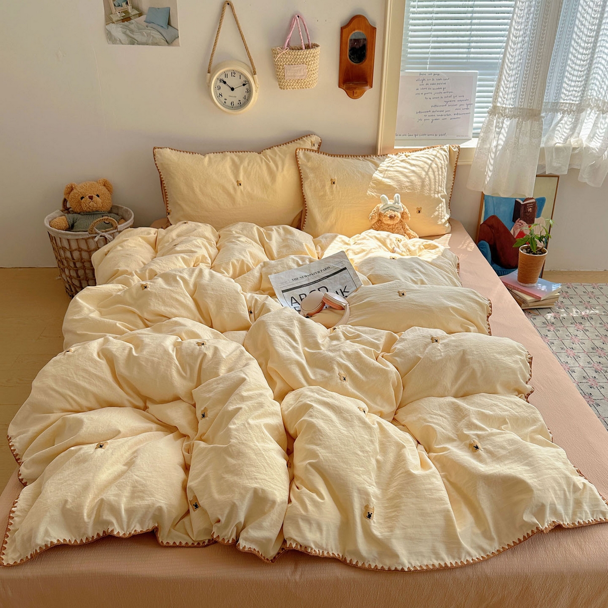 91家纺网 家纺一手货源 找家纺 顾里家纺 2025新款ins韩风刺绣云朵棉四件套 ins棕熊