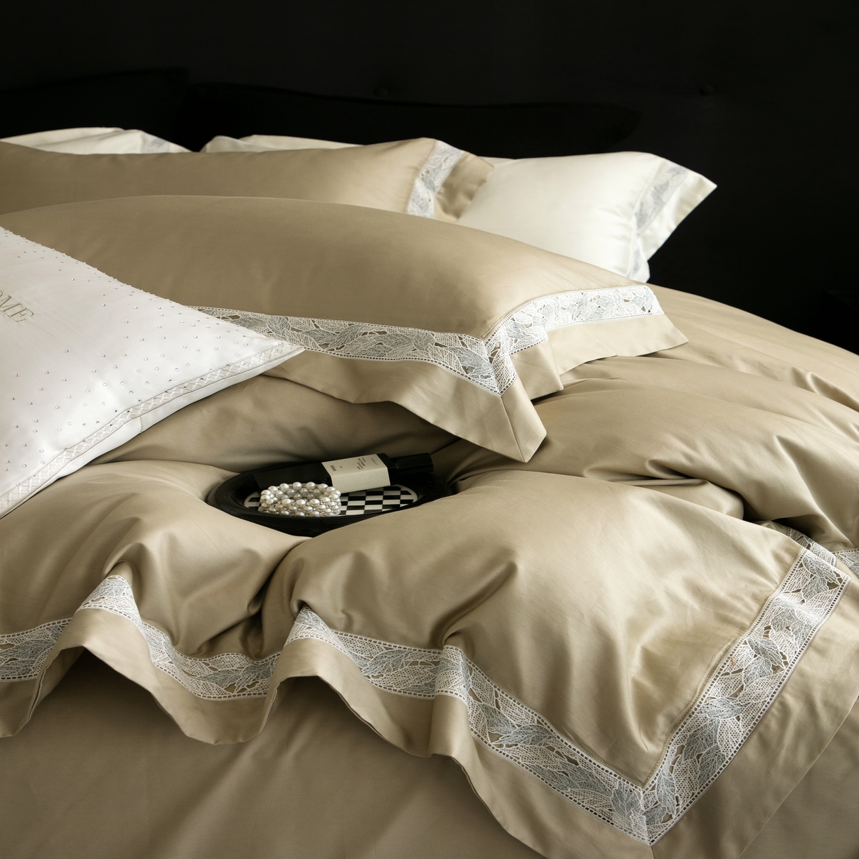 91家纺网 家纺一手货源 找家纺 馨蕊家居 2025秋冬新品100支高定系列-棉森蔓（会员-20）（礼盒塑封包装） 券后控价：368/388 棉森蔓-灰湖绿