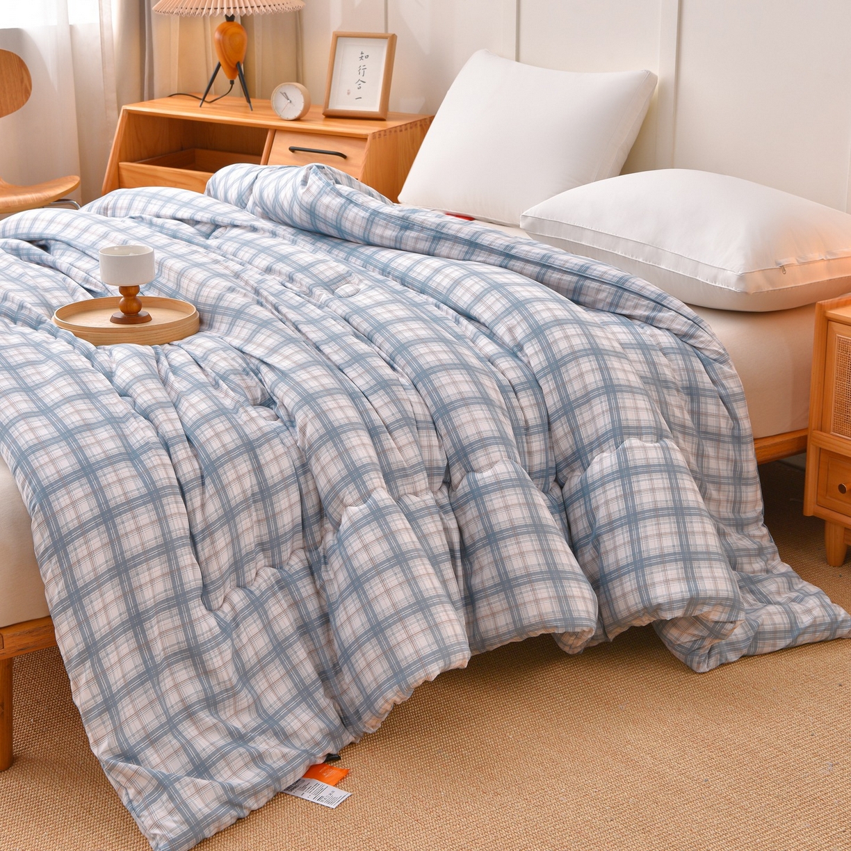 91家纺网 家纺一手货源 找家纺 苏迪网销供货 2025新款被子无印风格冬被水洗棉格子春秋被褥子 无印格～蓝