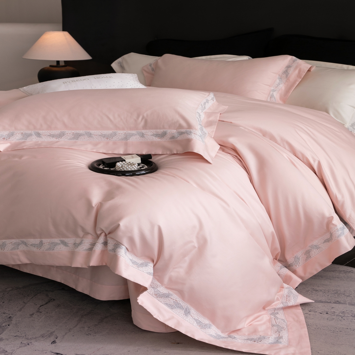 91家纺网 家纺一手货源 找家纺 馨蕊家居 2025秋冬新品100支高定系列-棉森蔓（会员-20）（礼盒塑封包装） 券后控价：368/388 棉森蔓-蔷薇粉