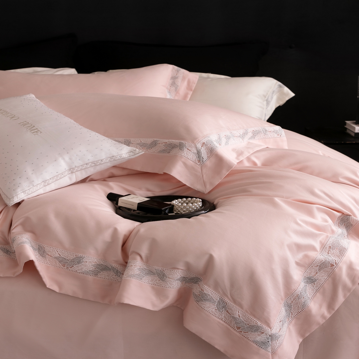 91家纺网 家纺一手货源 找家纺 馨蕊家居 2025秋冬新品100支高定系列-棉森蔓（会员-20）（礼盒塑封包装） 券后控价：368/388 棉森蔓-蔷薇粉