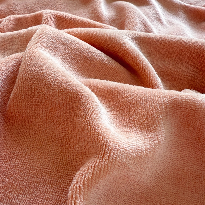 91家纺网 家纺一手货源 找家纺 梦恬佳 2025新款亲肤舒适牛奶绒刺绣四件套 豆沙+太空灰