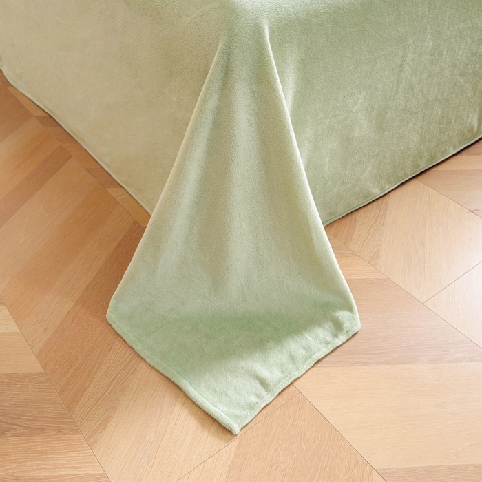 91家纺网 家纺一手货源 找家纺 梦恬佳 2025新款亲肤舒适牛奶绒刺绣四件套 奶白+新芽绿