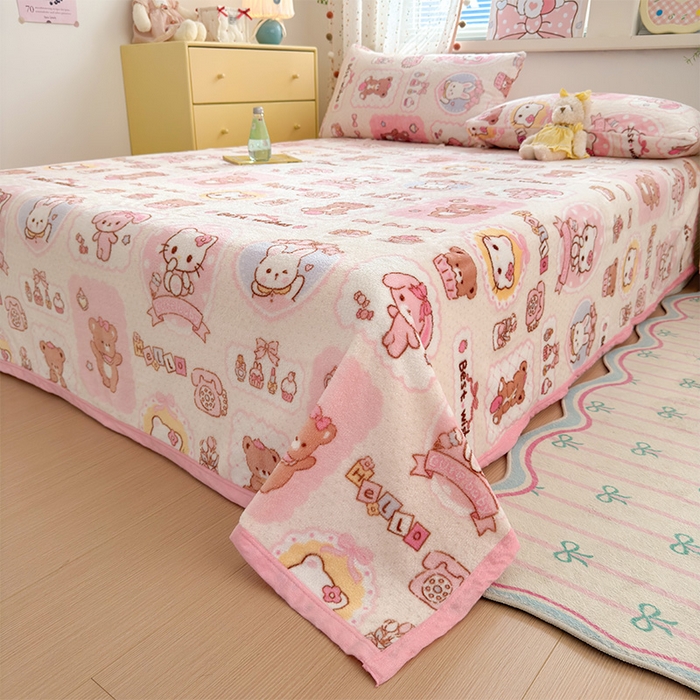 91家纺网 家纺一手货源 找家纺 （总）初念 2025新款正版三丽鸥双面印花牛奶绒多功能四季款毛毯空调毯（撸猫触感，双倍柔软）（提供买家秀）