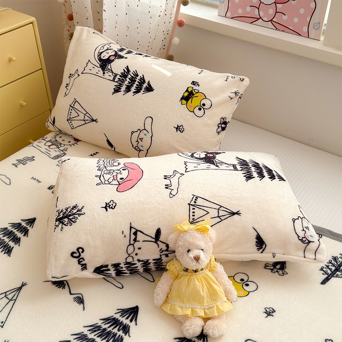 91家纺网 家纺一手货源 找家纺 初念 2025新款正版三丽鸥双面印花牛奶绒多功能四季款毛毯空调毯（撸猫触感，双倍柔软）（提供买家秀） 舒芙蕾-欧欧家族