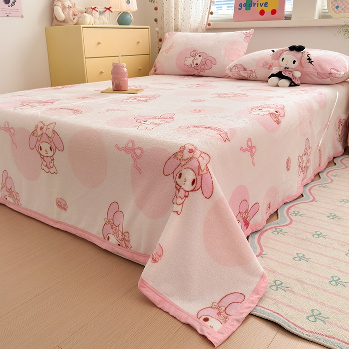 91家纺网 家纺一手货源 找家纺 初念 2025新款正版三丽鸥双面印花牛奶绒多功能四季款毛毯空调毯（撸猫触感，双倍柔软）（提供买家秀） 舒芙蕾-心动美乐蒂