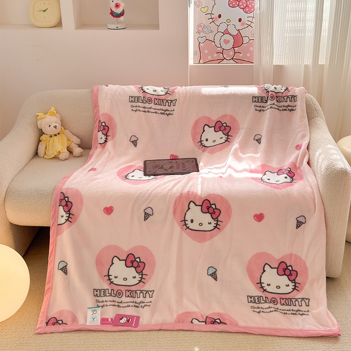 91家纺网 家纺一手货源 找家纺 （总）初念 2025新款正版三丽鸥双面印花牛奶绒多功能四季款毛毯空调毯（撸猫触感，双倍柔软）（提供买家秀）