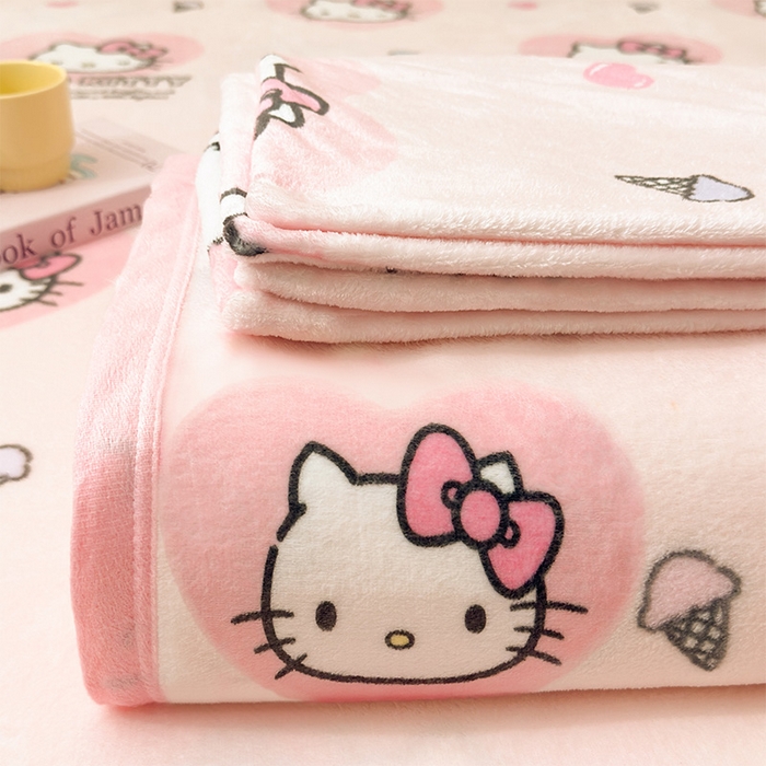 91家纺网 家纺一手货源 找家纺 初念 2025新款正版三丽鸥双面印花牛奶绒多功能四季款毛毯空调毯（撸猫触感，双倍柔软）（提供买家秀） 舒芙蕾-软萌KT