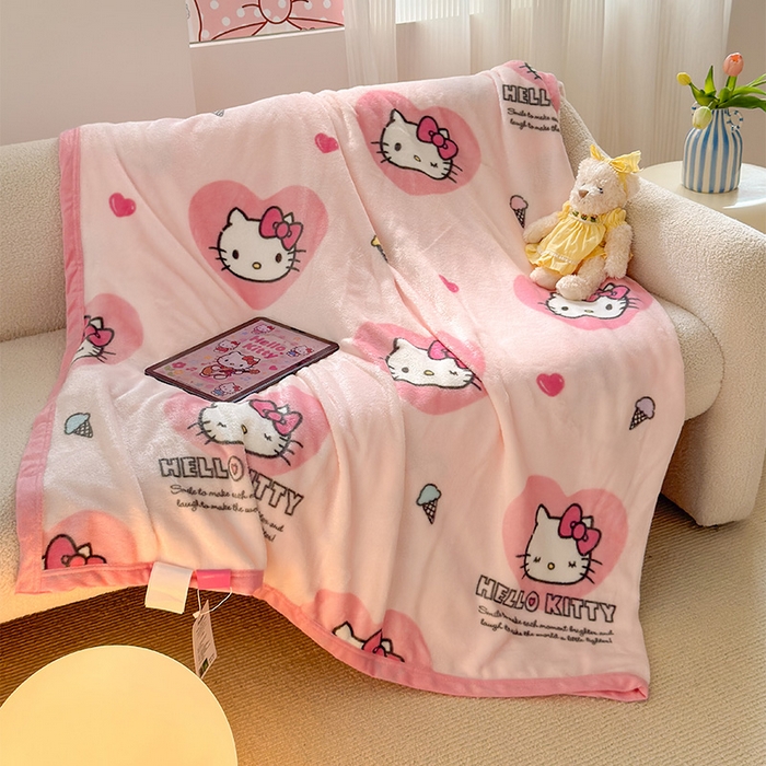 91家纺网 家纺一手货源 找家纺 初念 2025新款正版三丽鸥双面印花牛奶绒多功能四季款毛毯空调毯（撸猫触感，双倍柔软）（提供买家秀） 舒芙蕾-软萌KT