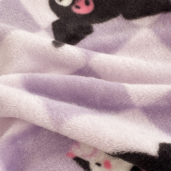 91家纺网 家纺一手货源 找家纺 初念 2025新款正版三丽鸥双面印花牛奶绒多功能四季款毛毯空调毯（撸猫触感，双倍柔软）（提供买家秀） 舒芙蕾-紫格库洛米