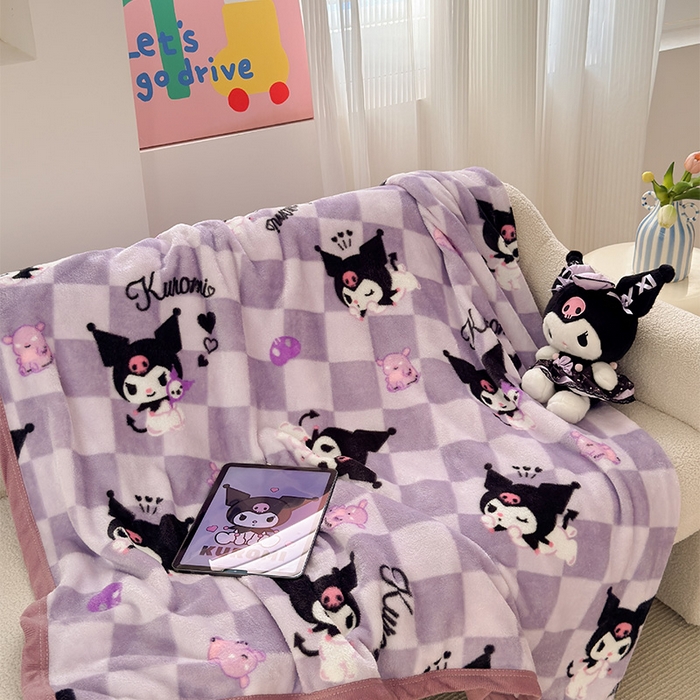 91家纺网 家纺一手货源 找家纺 初念 2025新款正版三丽鸥双面印花牛奶绒多功能四季款毛毯空调毯（撸猫触感，双倍柔软）（提供买家秀） 舒芙蕾-紫格库洛米