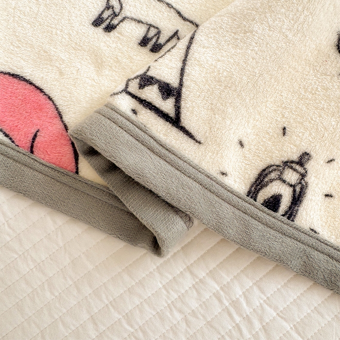 91家纺网 家纺一手货源 找家纺 初念 2025新款正版三丽鸥双面印花牛奶绒多功能四季款毛毯空调毯（撸猫触感，双倍柔软）（提供买家秀） 舒芙蕾-欧欧家族