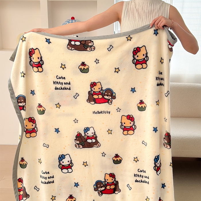 91家纺网 家纺一手货源 找家纺 初念 2025新款正版三丽鸥双面印花牛奶绒多功能四季款毛毯空调毯（撸猫触感，双倍柔软）（提供买家秀） 舒芙蕾-黑皮KT