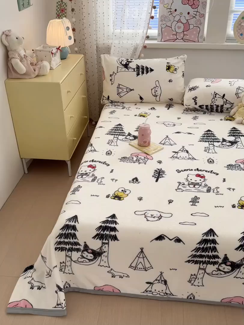 91家纺网 家纺一手货源 找家纺 初念 2025新款正版三丽鸥双面印花牛奶绒多功能四季款毛毯空调毯（撸猫触感，双倍柔软）（提供买家秀） 舒芙蕾-欧欧家族