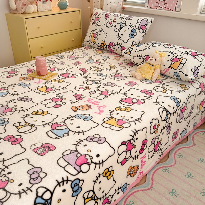 91家纺网 家纺一手货源 找家纺 初念 2025新款正版三丽鸥双面印花牛奶绒多功能四季款毛毯空调毯（撸猫触感，双倍柔软）（提供买家秀） 舒芙蕾-kt日记