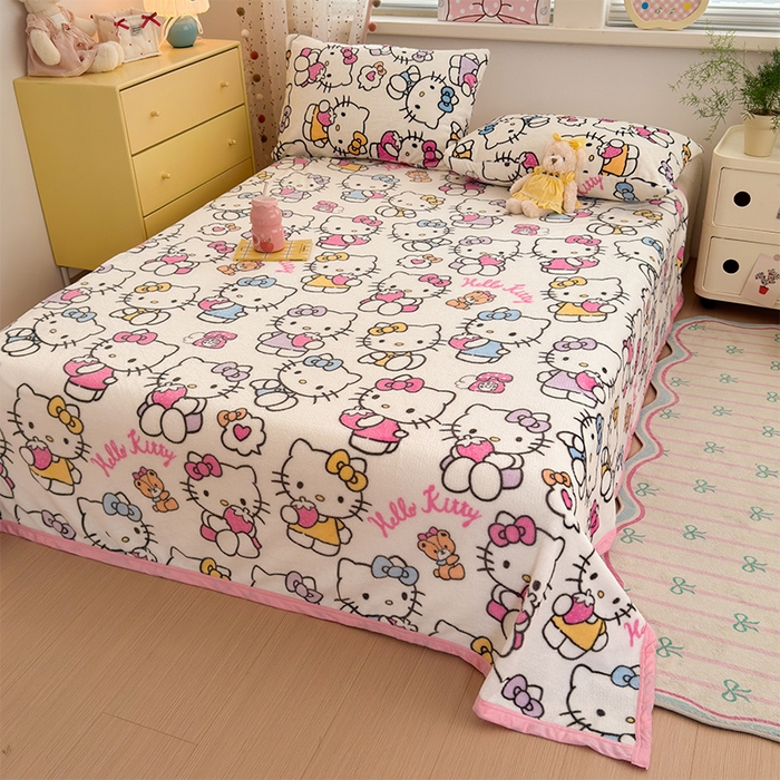 91家纺网 家纺一手货源 找家纺 初念 2025新款正版三丽鸥双面印花牛奶绒多功能四季款毛毯空调毯（撸猫触感，双倍柔软）（提供买家秀） 舒芙蕾-kt日记