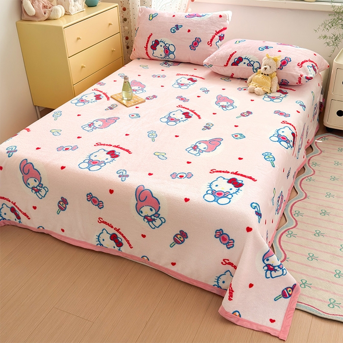 91家纺网 家纺一手货源 找家纺 初念 2025新款正版三丽鸥双面印花牛奶绒多功能四季款毛毯空调毯（撸猫触感，双倍柔软）（提供买家秀） 舒芙蕾-棉花美乐蒂