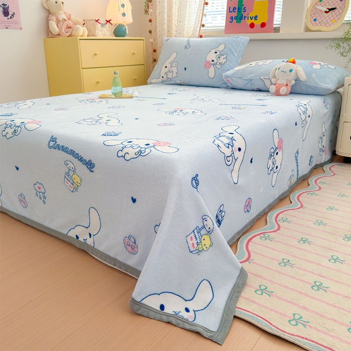 91家纺网 家纺一手货源 找家纺 初念 2025新款正版三丽鸥双面印花牛奶绒多功能四季款毛毯空调毯（撸猫触感，双倍柔软）（提供买家秀） 舒芙蕾-帕恰勾勾