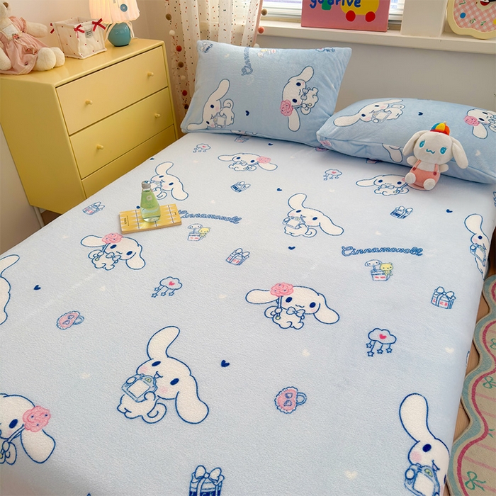 91家纺网 家纺一手货源 找家纺 初念 2025新款正版三丽鸥双面印花牛奶绒多功能四季款毛毯空调毯（撸猫触感，双倍柔软）（提供买家秀） 舒芙蕾-帕恰勾勾