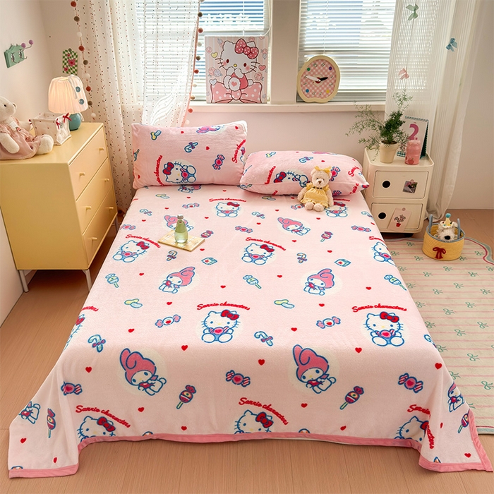 91家纺网 家纺一手货源 找家纺 初念 2025新款正版三丽鸥双面印花牛奶绒多功能四季款毛毯空调毯（撸猫触感，双倍柔软）（提供买家秀） 舒芙蕾-棉花美乐蒂