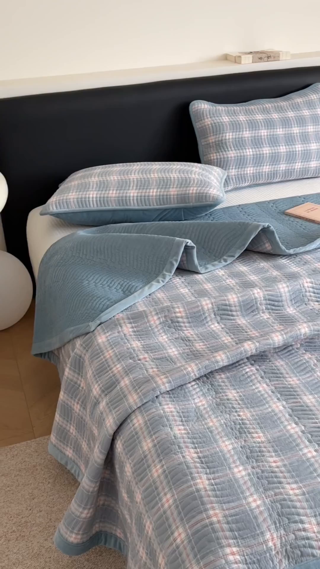 91家纺网 家纺一手货源 找家纺 乐野家居 2025新款A类全棉色织水洗棉棉加绒床盖三件套 罗恩兰