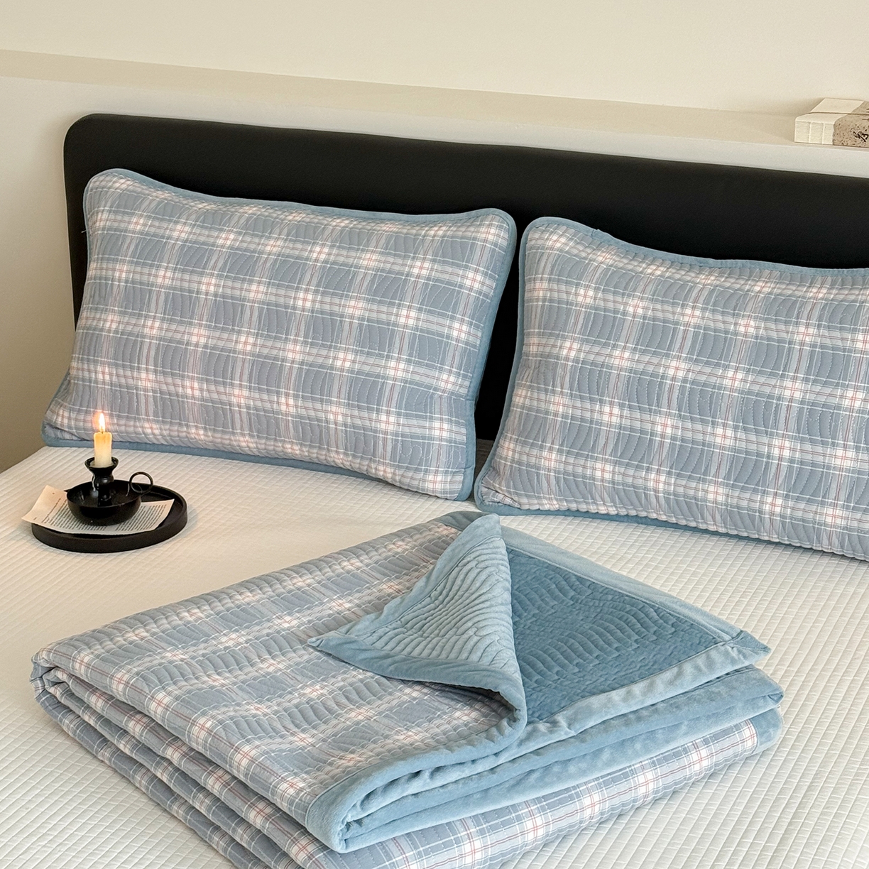 91家纺网 家纺一手货源 找家纺 乐野家居 2025新款A类全棉色织水洗棉棉加绒床盖三件套 罗恩兰