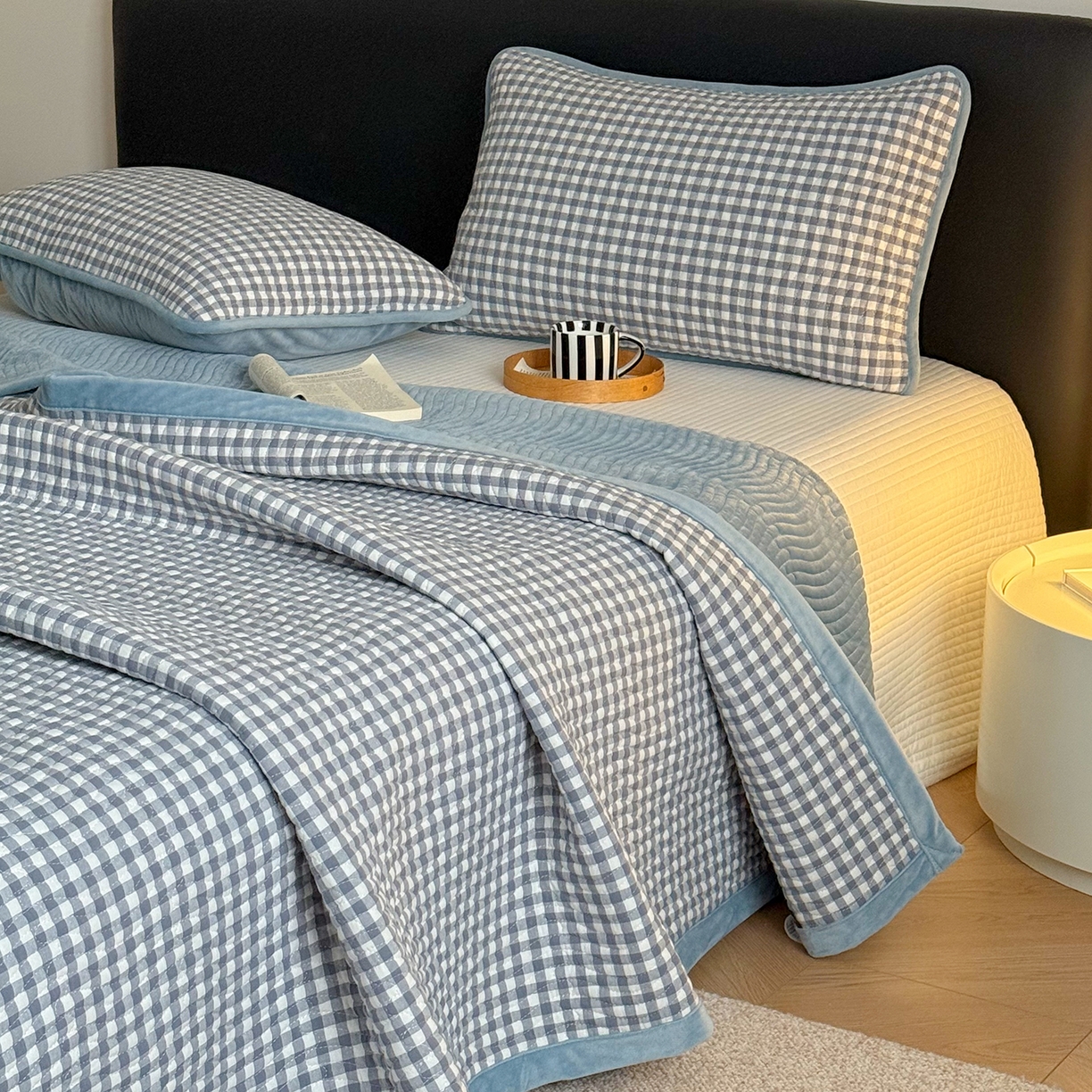 91家纺网 家纺一手货源 找家纺 乐野家居 2025新款A类全棉色织水洗棉棉加绒床盖三件套 蓝小格