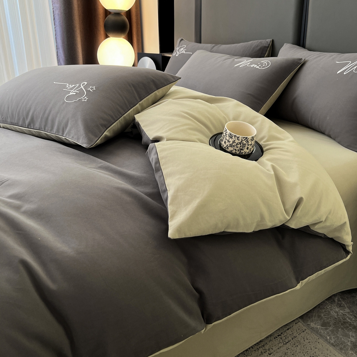 91家纺网 家纺一手货源 找家纺 有点武功  2025新款全棉纯色刺绣磨毛四件套（控价每个尺寸+30元） 黑绿