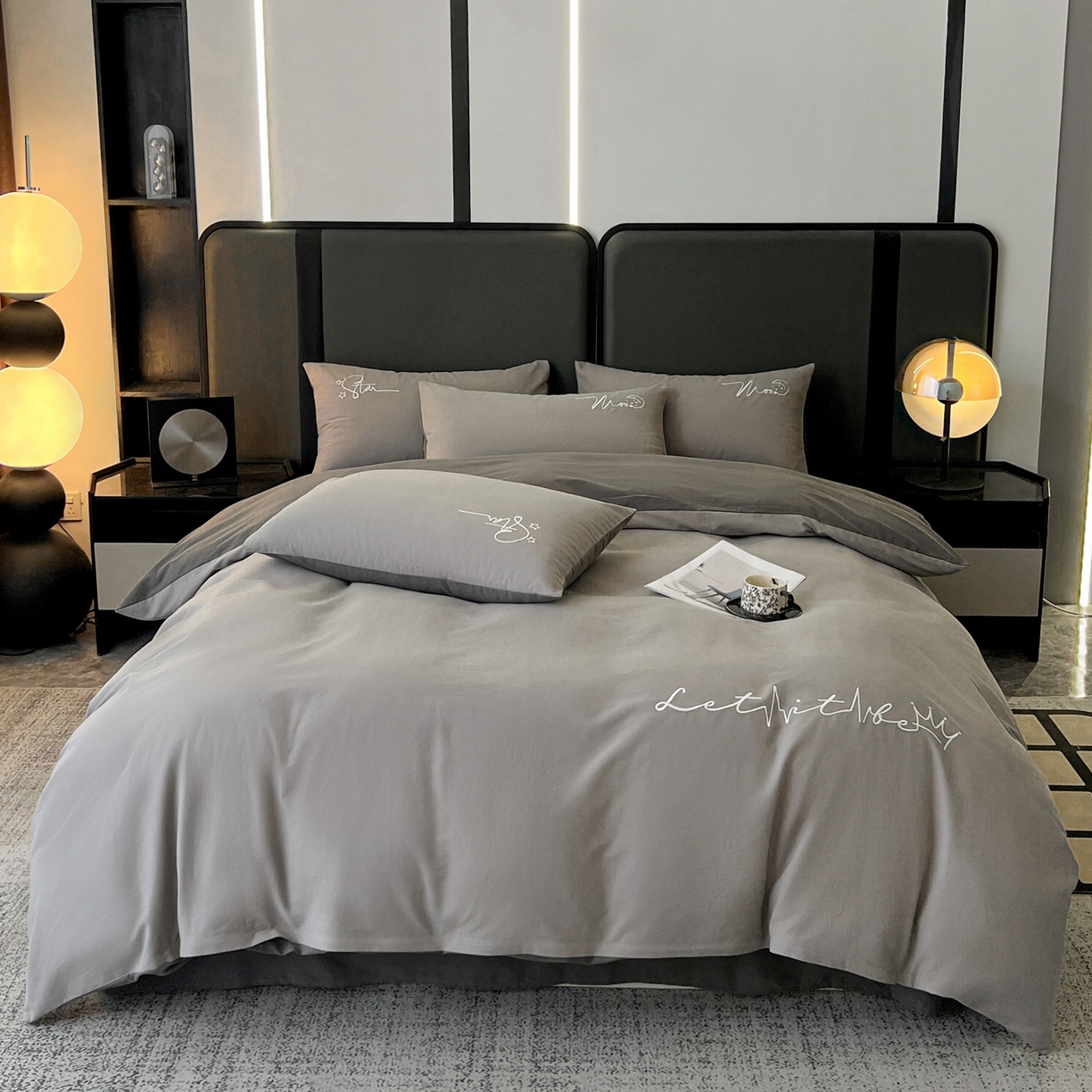 91家纺网 家纺一手货源 找家纺 有点武功  2025新款全棉纯色刺绣磨毛四件套（控价每个尺寸+30元） 浅灰