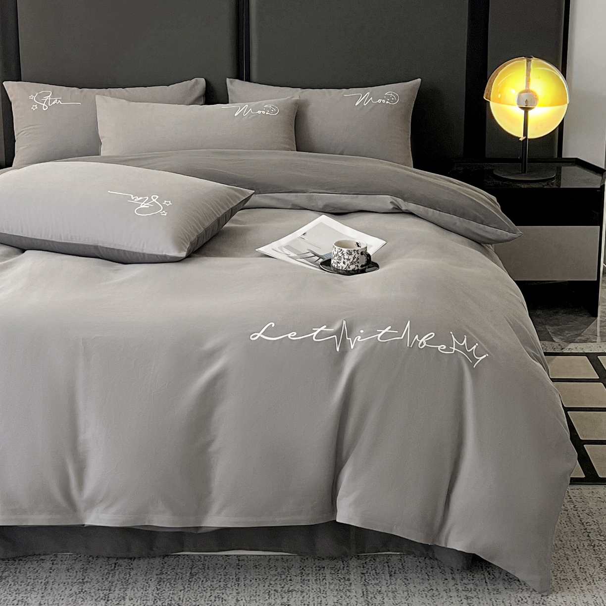 91家纺网 家纺一手货源 找家纺 有点武功  2025新款全棉纯色刺绣磨毛四件套（控价每个尺寸+30元） 浅灰