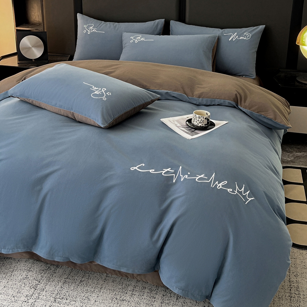 91家纺网 家纺一手货源 找家纺 有点武功  2025新款全棉纯色刺绣磨毛四件套（控价每个尺寸+30元） 深蓝咖