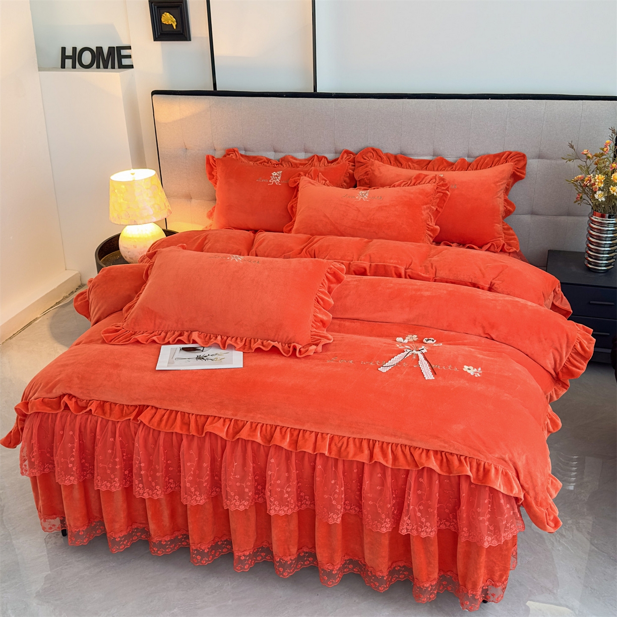 91家纺网 家纺一手货源 找家纺 （总）恒爱家纺 2025新款A类宝宝绒艾薇床裙四件套套件系列