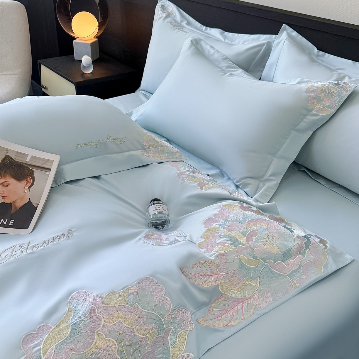 91家纺网 家纺一手货源 找家纺 木子家纺 2025新款亲肤舒适支玉林四件套-锦上添花 锦上添花  天空蓝