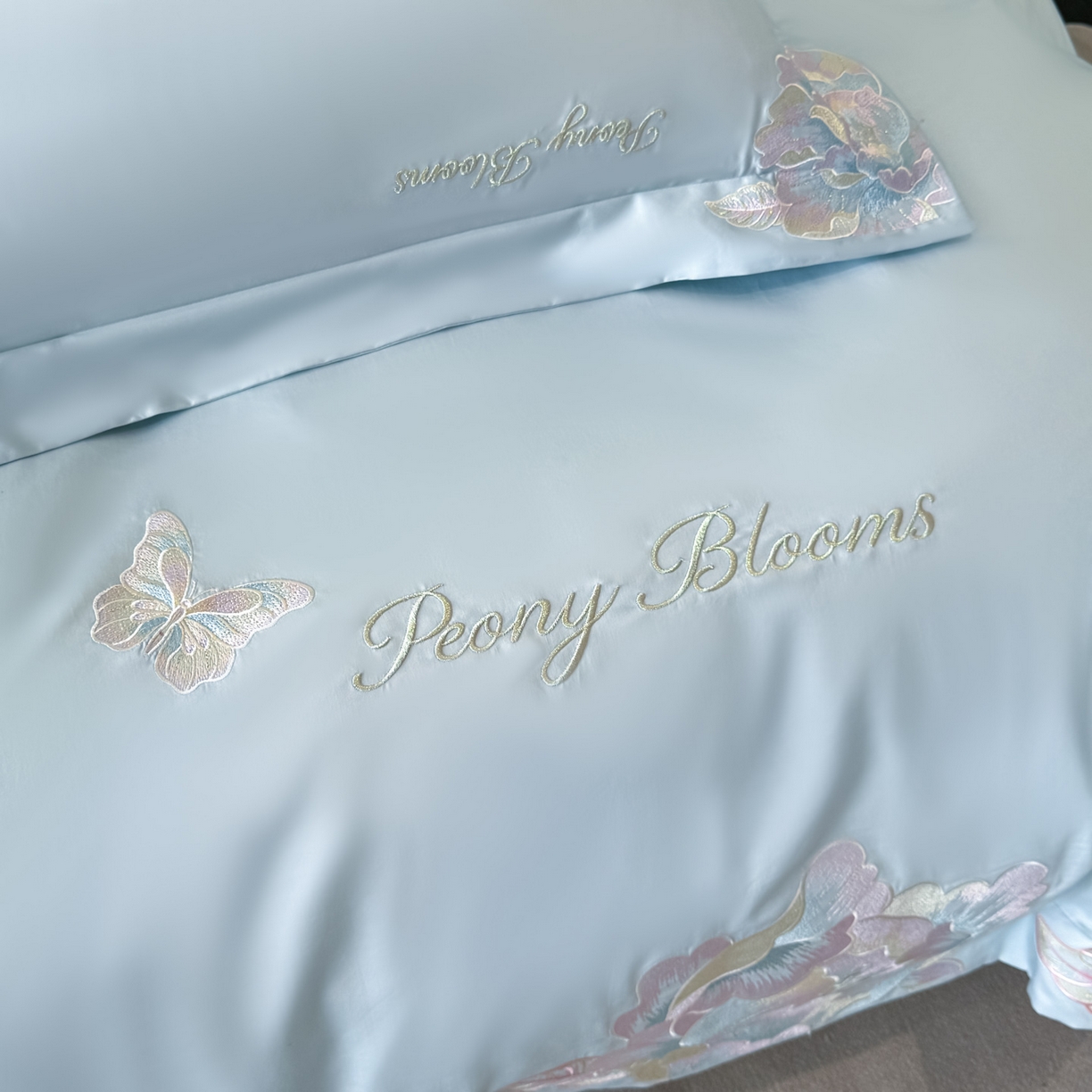 91家纺网 家纺一手货源 找家纺 木子家纺 2025新款亲肤舒适支玉林四件套-锦上添花 锦上添花  天空蓝