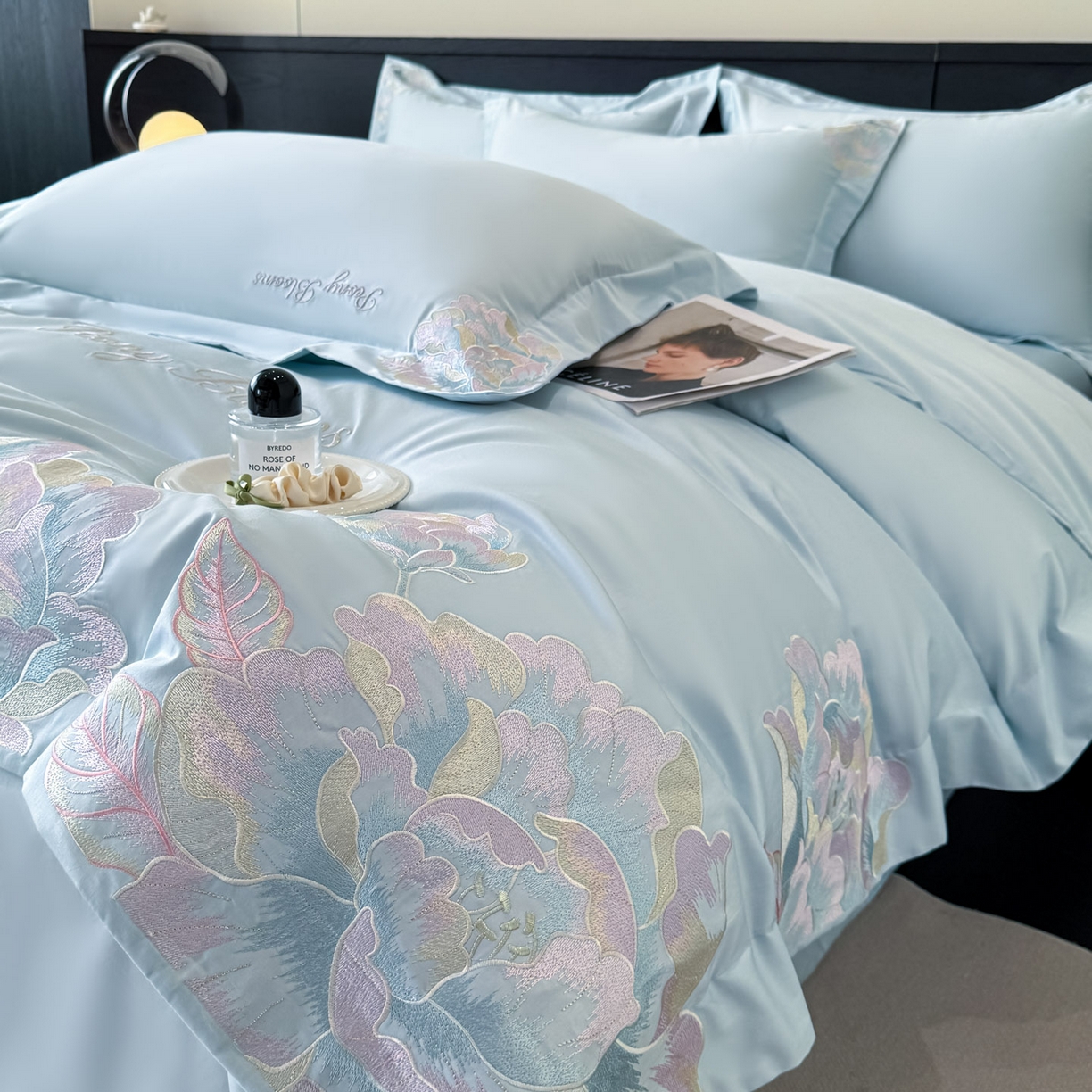 91家纺网 家纺一手货源 找家纺 木子家纺 2025新款亲肤舒适支玉林四件套-锦上添花 锦上添花  天空蓝