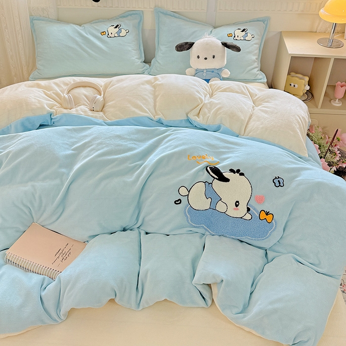 91家纺网 家纺一手货源 找家纺 （总）KT猫直营店 2025新款高克重大毛巾绣牛奶绒卡通四件套