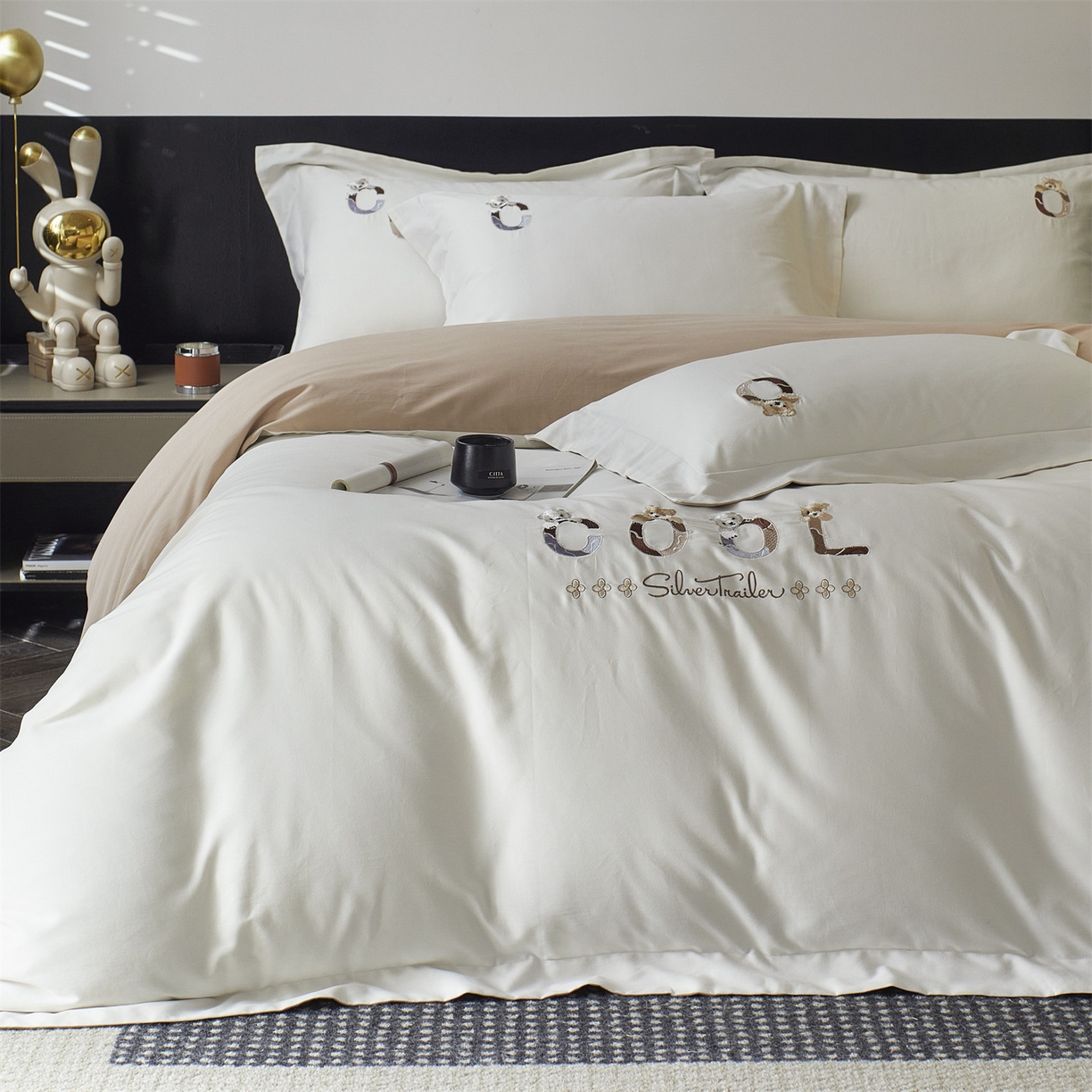 91家纺网 家纺一手货源 找家纺 鼎飞家纺 2025新款全棉磨毛刺绣四件套系列-梵 梵-奶油白