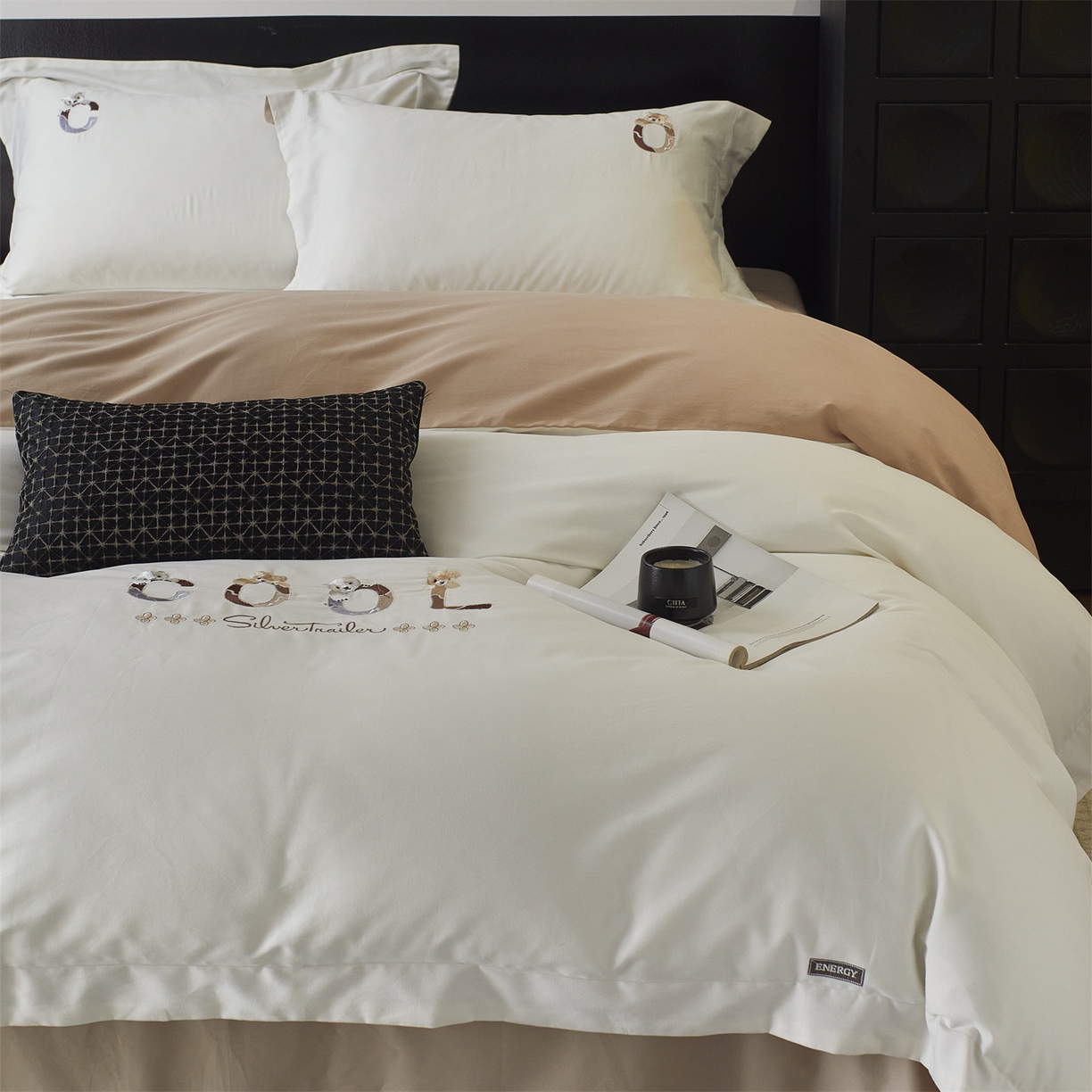 91家纺网 家纺一手货源 找家纺 鼎飞家纺 2025新款全棉磨毛刺绣四件套系列-梵 梵-奶油白