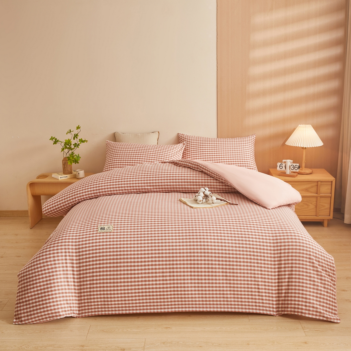 91家纺网 家纺一手货源 找家纺 逸居家纺  2025新款A类可拆洗水洗棉棉花被冬被 橘红小格