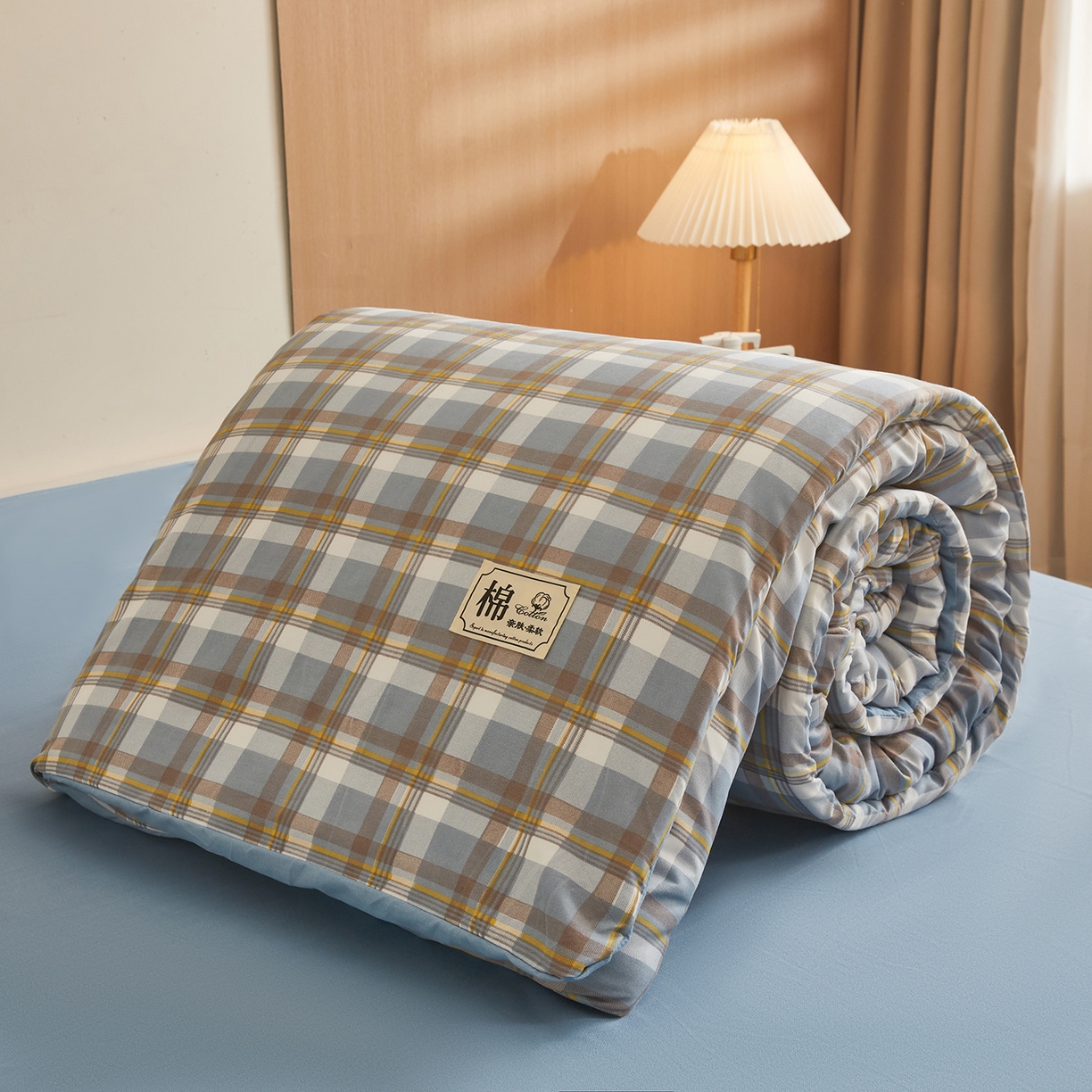 91家纺网 家纺一手货源 找家纺 逸居家纺  2025新款A类可拆洗水洗棉棉花被冬被 莫奈格 蓝