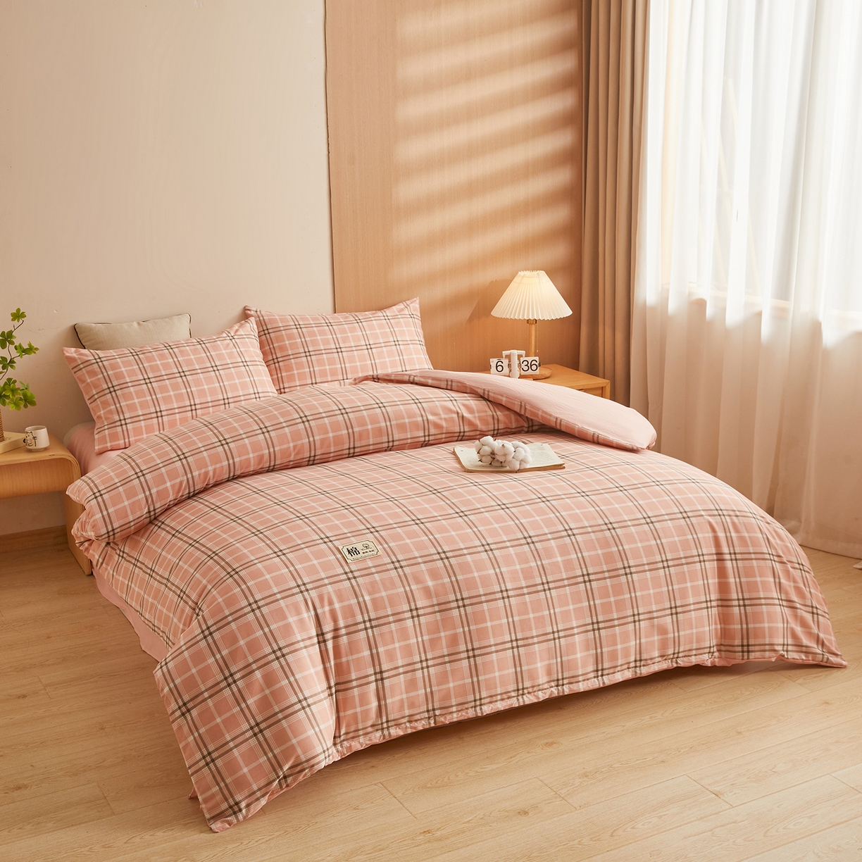 91家纺网 家纺一手货源 找家纺 逸居家纺  2025新款A类可拆洗水洗棉棉花被冬被 韶华粉