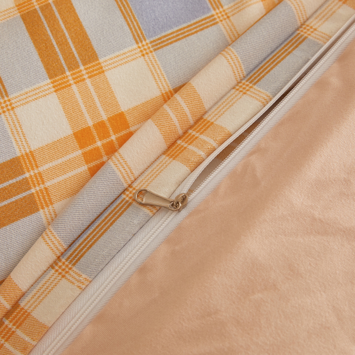 91家纺网 家纺一手货源 找家纺 逸居家纺  2025新款A类可拆洗水洗棉棉花被冬被 紫橙格