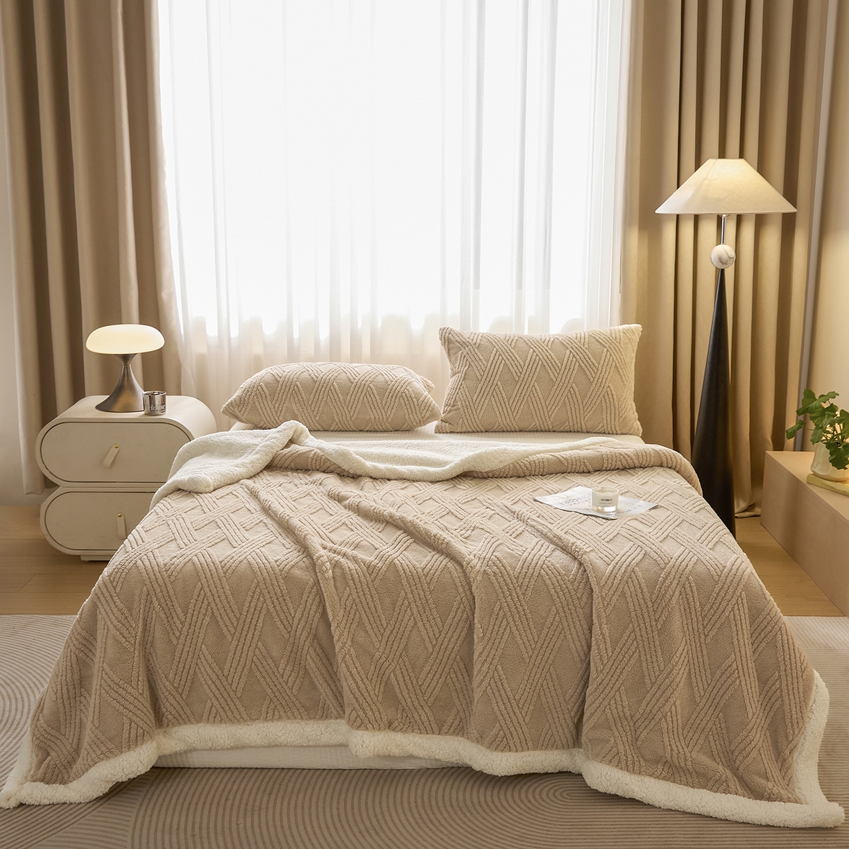 91家纺网 家纺一手货源 找家纺 欧邦 2025新款提花塔芙绒羊羔绒毛毯-素简系列 素简-卡其