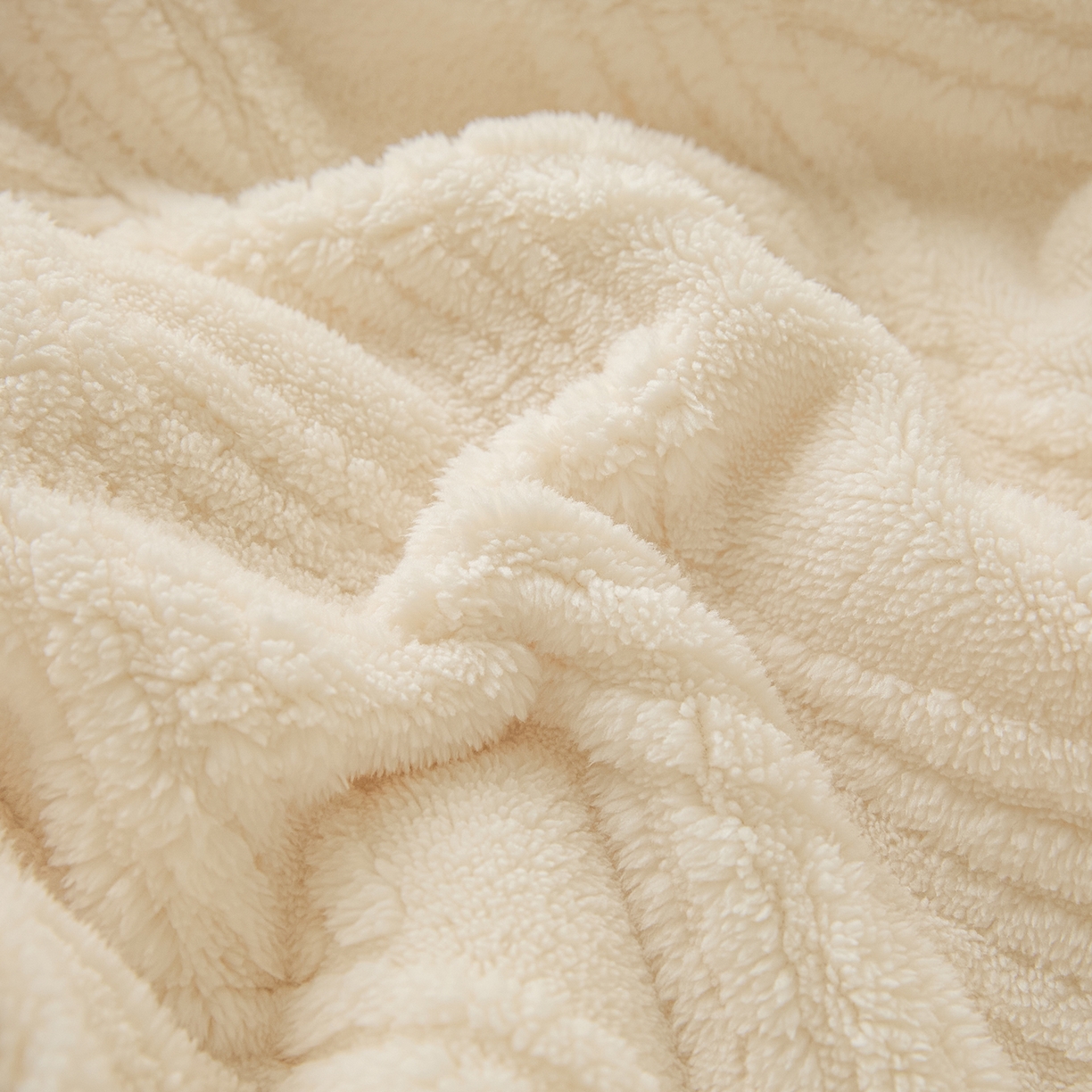 91家纺网 家纺一手货源 找家纺 欧邦 2025新款提花塔芙绒羊羔绒毛毯-素简系列 素简-米白