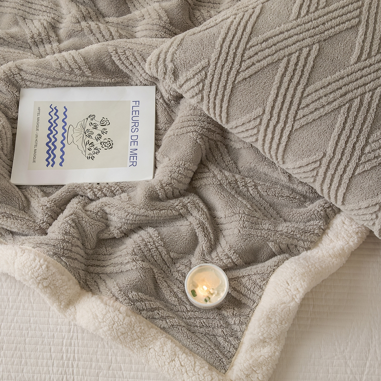 91家纺网 家纺一手货源 找家纺 欧邦 2025新款提花塔芙绒羊羔绒毛毯-素简系列 素简-浅灰